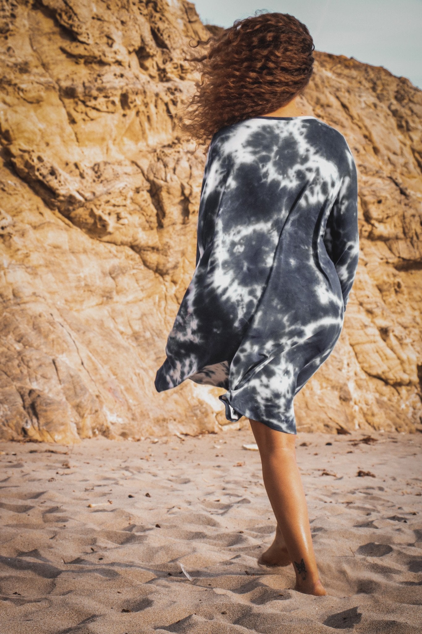 SINA PONCHO - BLACK MARBLE - BHAVANI COLLECTIVE
